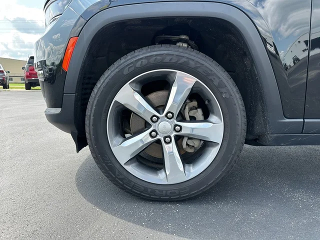 SEMINUEVOS JEEP Grand Cherokee L a Estados en autogozo