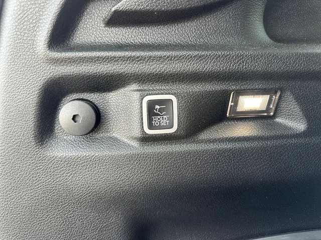 SEMINUEVOS JEEP Grand Cherokee L a Estados en autogozo