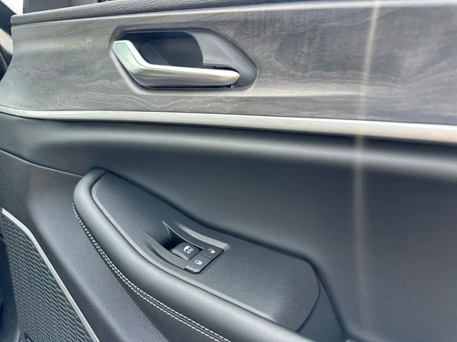 SEMINUEVOS JEEP Grand Cherokee L a Estados en autogozo