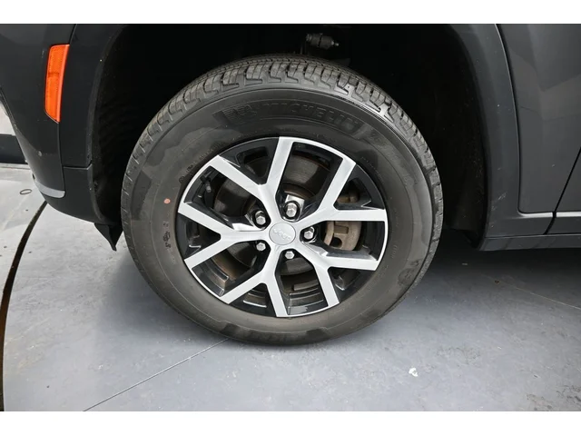 SEMINUEVOS JEEP Grand Cherokee L a Estados en autogozo
