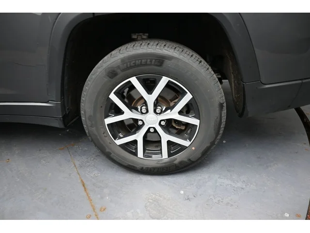 SEMINUEVOS JEEP Grand Cherokee L a Estados en autogozo