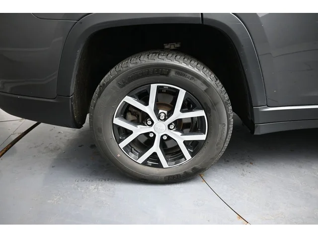 SEMINUEVOS JEEP Grand Cherokee L a Estados en autogozo