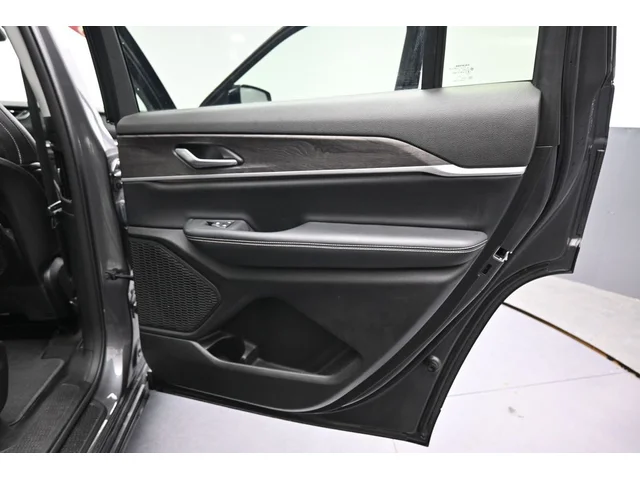 SEMINUEVOS JEEP Grand Cherokee L a Estados en autogozo