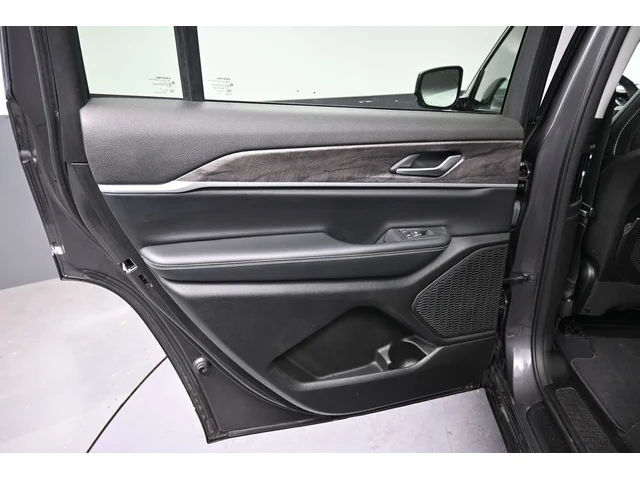 SEMINUEVOS JEEP Grand Cherokee L a Estados en autogozo