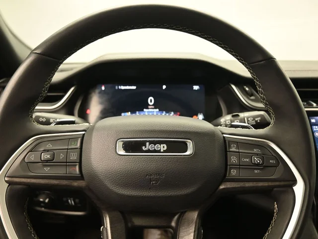 SEMINUEVOS JEEP Grand Cherokee L a Estados en autogozo