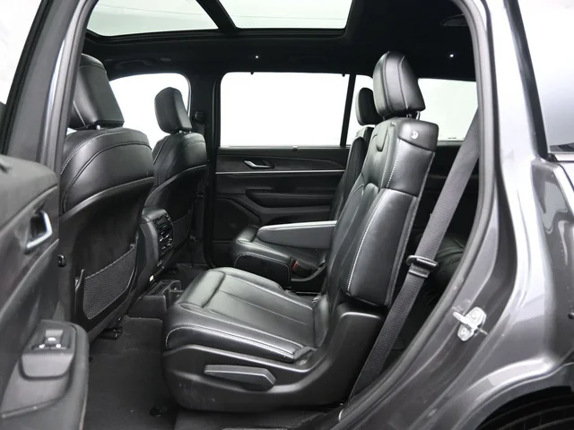SEMINUEVOS JEEP Grand Cherokee L a Estados en autogozo