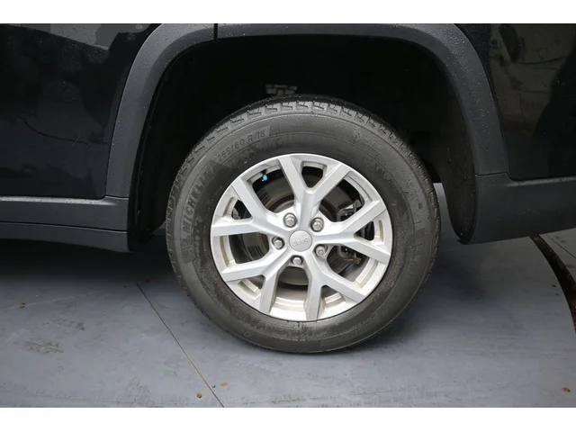 SEMINUEVOS JEEP Grand Cherokee L a Estados en autogozo