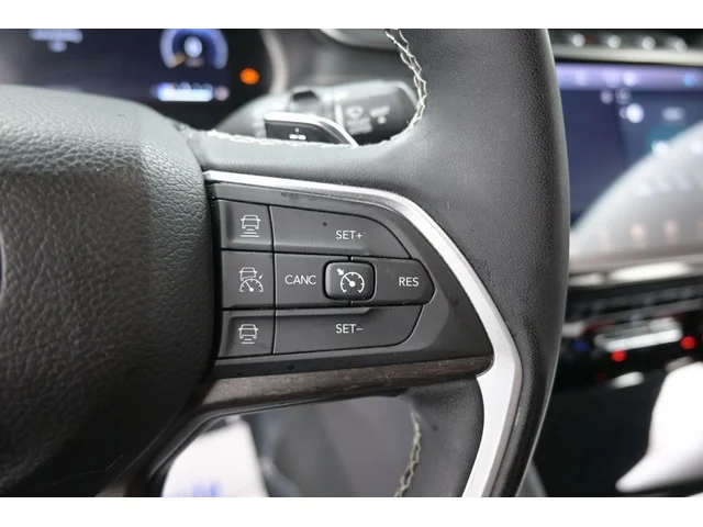 SEMINUEVOS JEEP Grand Cherokee L a Estados en autogozo