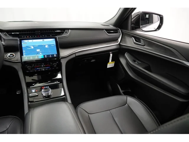SEMINUEVOS JEEP Grand Cherokee L a Estados en autogozo