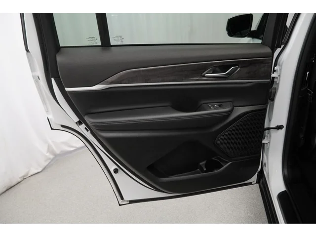 SEMINUEVOS JEEP Grand Cherokee L a Estados en autogozo
