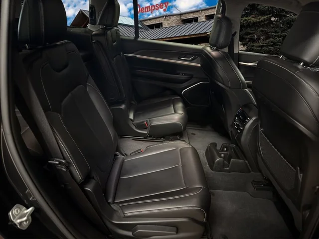 SEMINUEVOS JEEP Grand Cherokee L a Estados en autogozo