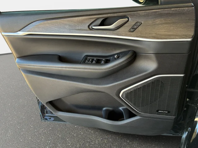 SEMINUEVOS JEEP Grand Cherokee L a Estados en autogozo