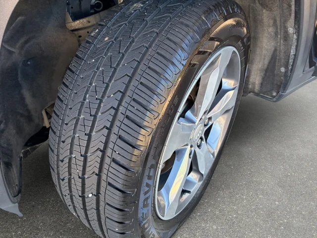 SEMINUEVOS JEEP Grand Cherokee L a Estados en autogozo