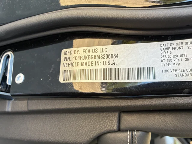 SEMINUEVOS JEEP Grand Cherokee L a Estados en autogozo