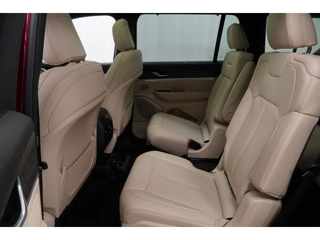 SEMINUEVOS JEEP Grand Cherokee L a Estados en autogozo