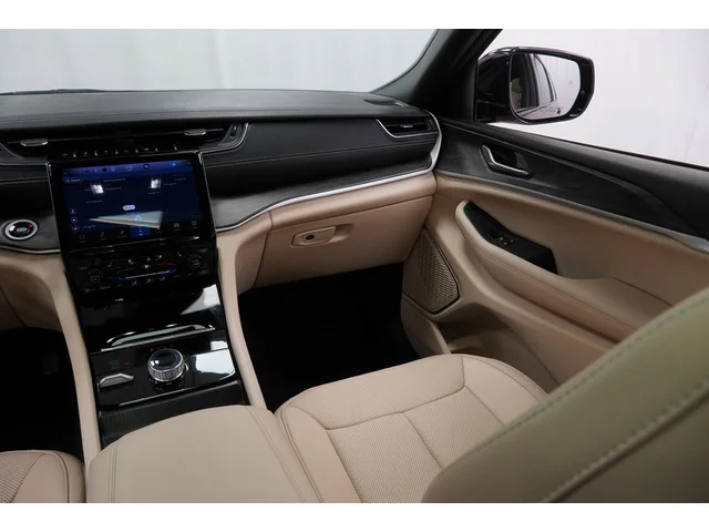 SEMINUEVOS JEEP Grand Cherokee L a Estados en autogozo