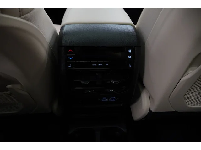 SEMINUEVOS JEEP Grand Cherokee L a Estados en autogozo