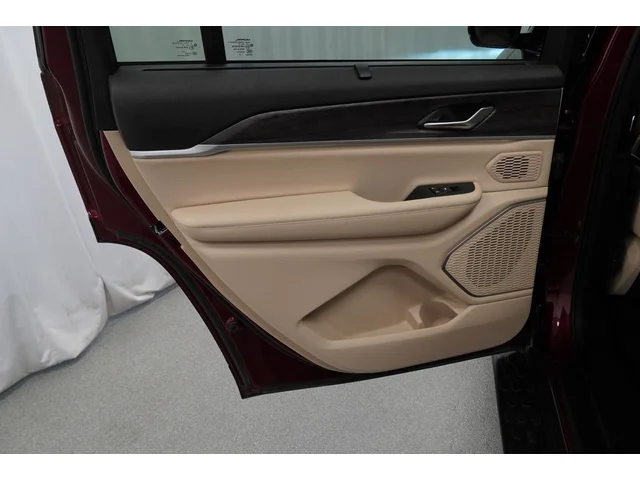 SEMINUEVOS JEEP Grand Cherokee L a Estados en autogozo