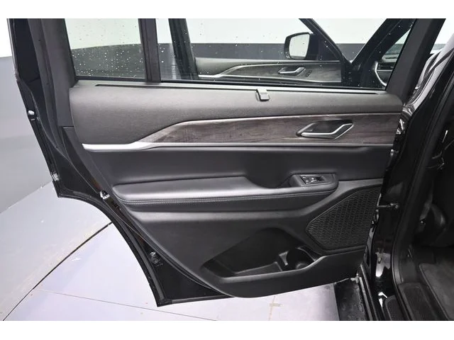 SEMINUEVOS JEEP Grand Cherokee L a Estados en autogozo