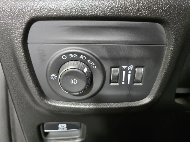 SEMINUEVOS JEEP Grand Cherokee L a Estados en autogozo