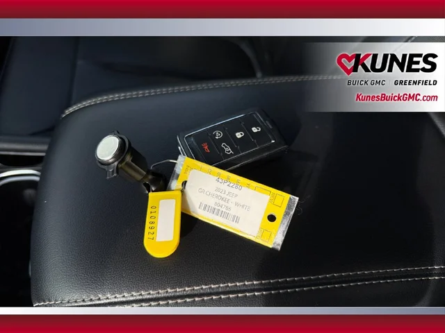 SEMINUEVOS JEEP Grand Cherokee L a Estados en autogozo