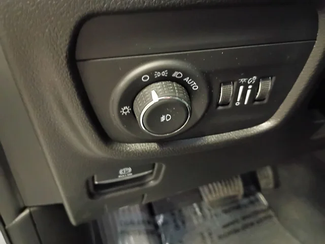 SEMINUEVOS JEEP Grand Cherokee L a Estados en autogozo