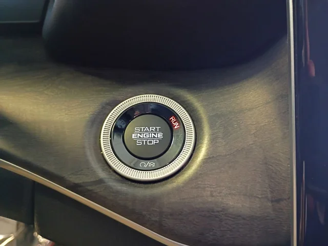 SEMINUEVOS JEEP Grand Cherokee L a Estados en autogozo