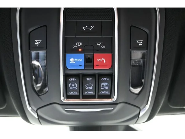 Nuevos JEEP GRAND CHEROKEE L à Estados chez autogozo