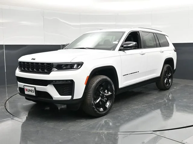 Nuevos JEEP GRAND CHEROKEE L à Estados chez autogozo