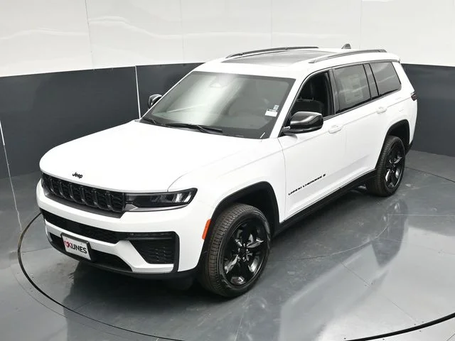 Nuevos JEEP GRAND CHEROKEE L à Estados chez autogozo