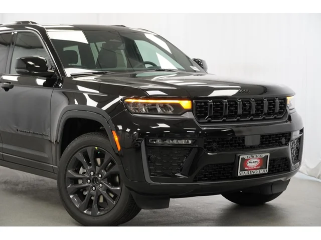 Nuevos JEEP GRAND CHEROKEE L à Estados chez autogozo