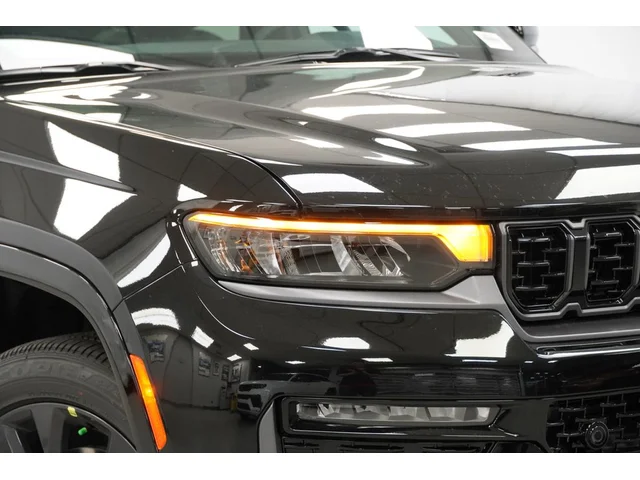 Nuevos JEEP GRAND CHEROKEE L à Estados chez autogozo