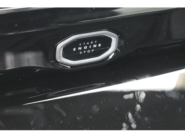 Nuevos JEEP GRAND CHEROKEE L à Estados chez autogozo