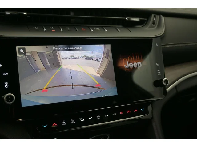 Nuevos JEEP GRAND CHEROKEE L à Estados chez autogozo