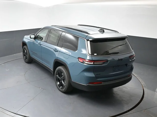 Nuevos JEEP GRAND CHEROKEE L à Estados chez autogozo