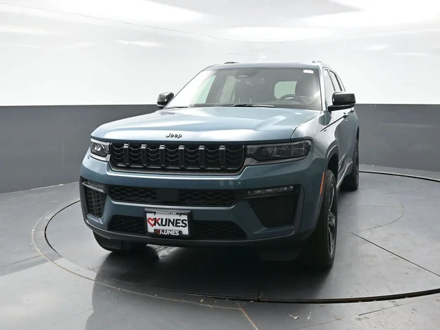 Nuevos JEEP GRAND CHEROKEE L à Estados chez autogozo