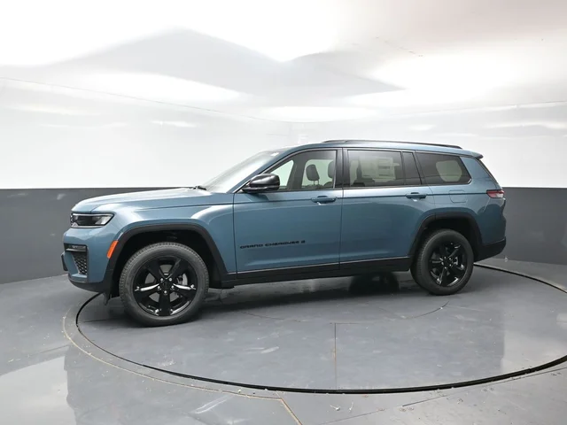 Nuevos JEEP GRAND CHEROKEE L à Estados chez autogozo