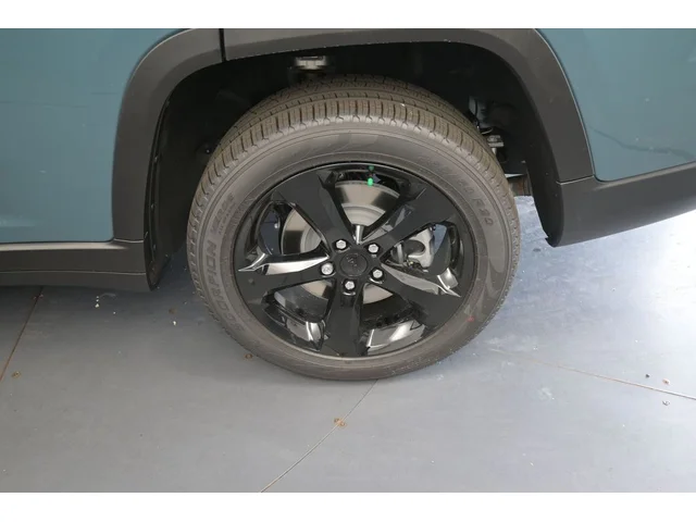 Nuevos JEEP GRAND CHEROKEE L à Estados chez autogozo