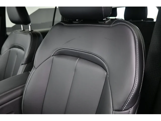 Nuevos JEEP GRAND CHEROKEE L à Estados chez autogozo