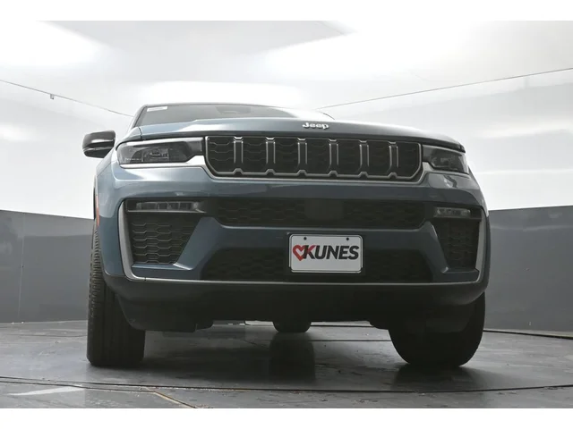 Nuevos JEEP GRAND CHEROKEE L à Estados chez autogozo