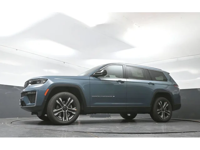 Nuevos JEEP GRAND CHEROKEE L à Estados chez autogozo
