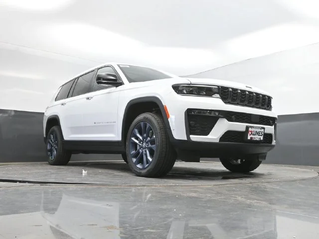 Nuevos JEEP GRAND CHEROKEE L à Estados chez autogozo