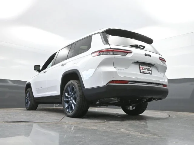 Nuevos JEEP GRAND CHEROKEE L à Estados chez autogozo