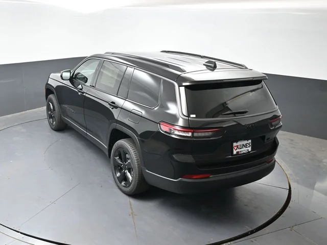 Nuevos JEEP GRAND CHEROKEE L à Estados chez autogozo