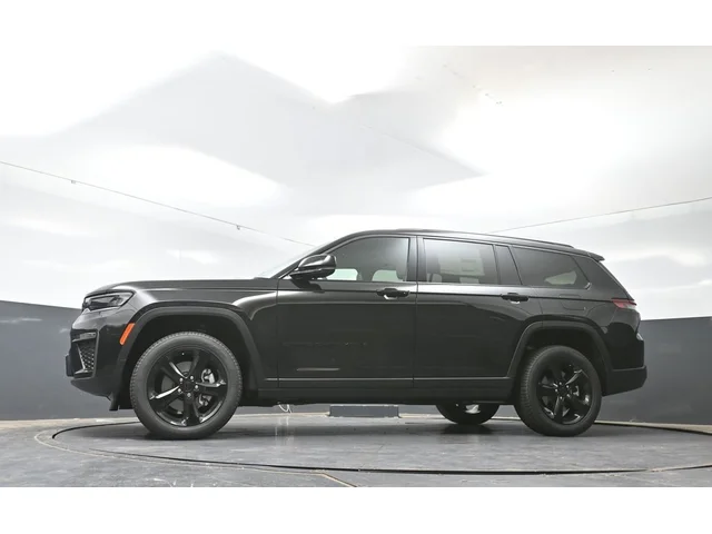 Nuevos JEEP GRAND CHEROKEE L à Estados chez autogozo
