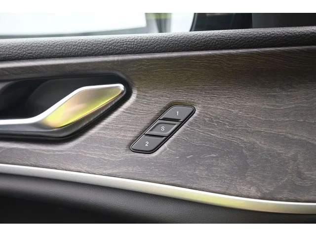 Nuevos JEEP GRAND CHEROKEE L à Estados chez autogozo