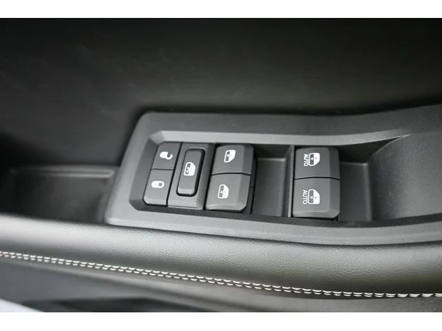 Nuevos JEEP GRAND CHEROKEE L à Estados chez autogozo