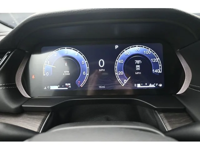 Nuevos JEEP GRAND CHEROKEE L à Estados chez autogozo