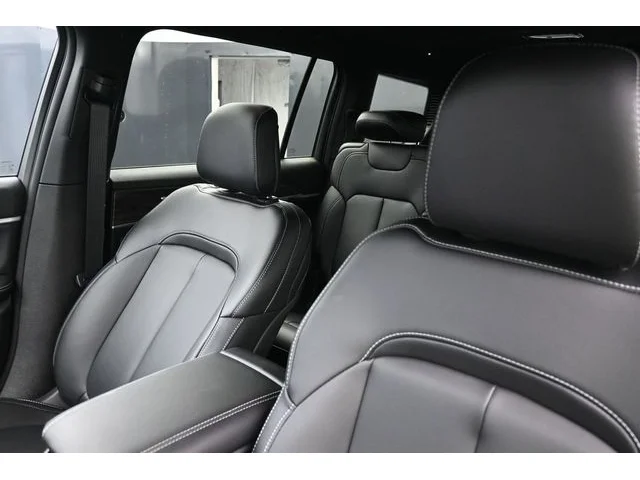 Nuevos JEEP GRAND CHEROKEE L à Estados chez autogozo