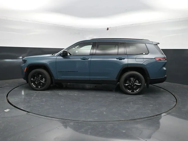 Nuevos JEEP GRAND CHEROKEE L à Estados chez autogozo